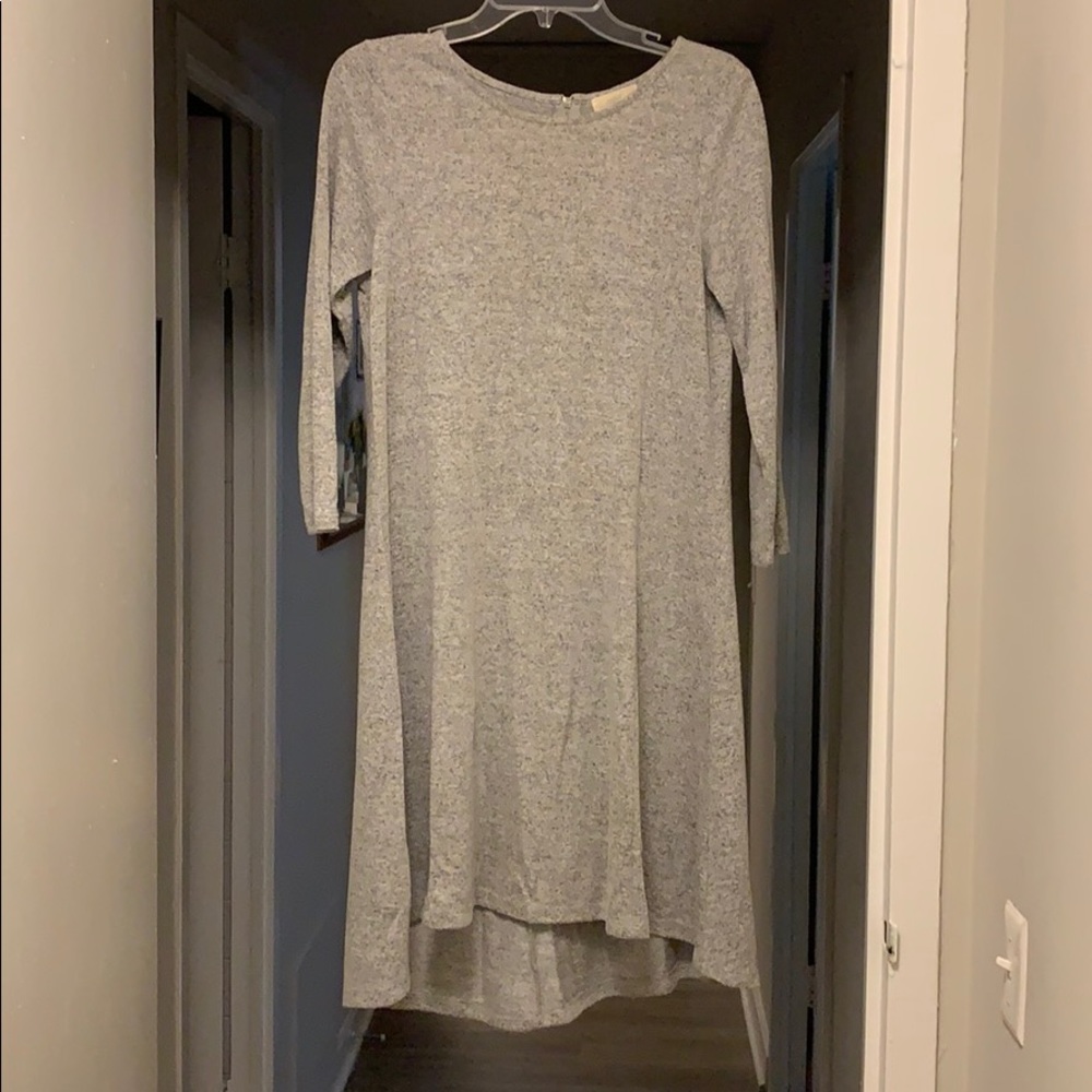 Grey dress